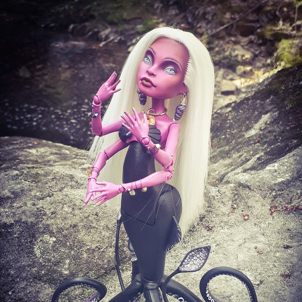 OOAK Ursula Inspired Kala Mer'ri Monster High Doll
