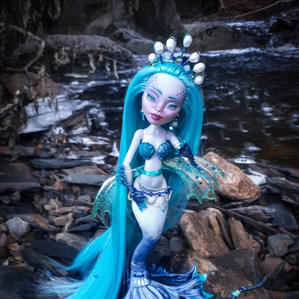 OOAK Monster High Sirena Von Boo Mermaid