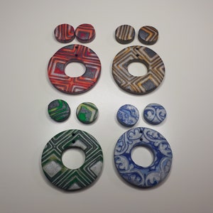 Lot of 12 Multi-colored Component Beads- Abstract Patterned