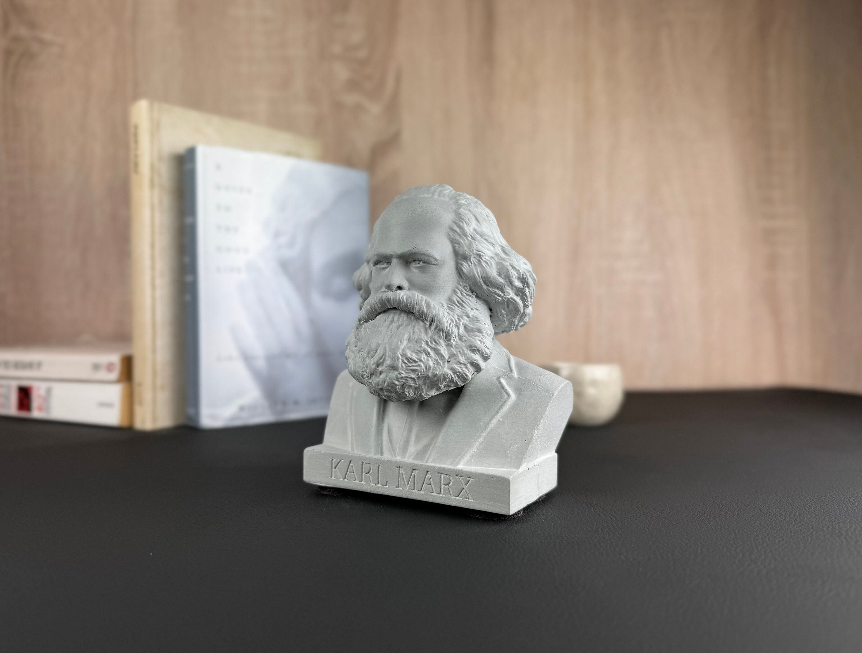 Lenin figurine - Etsy 日本