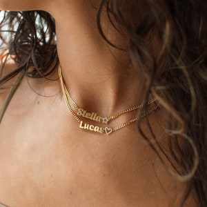 Colar com nome personalizado e corrente de meio-fio da GracePersonalized - Colar com nome personalizado e símbolo - Presente de Dia das Mães *B0004-E02*