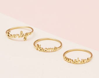 Anillo de nombre personalizado por GracePersonalized - Anillo de letra personalizado delicado - Anillo de nombre mínimo- Anillo de nombre apilable - Regalos para ella *SABA RING*