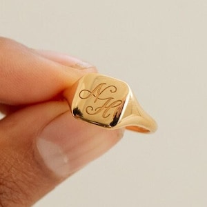 Custom Square Signet Ring by GracePersonalized Engraved Initial Ring Personalized Couple Rings Medium Square Signet RANAE RING image 2