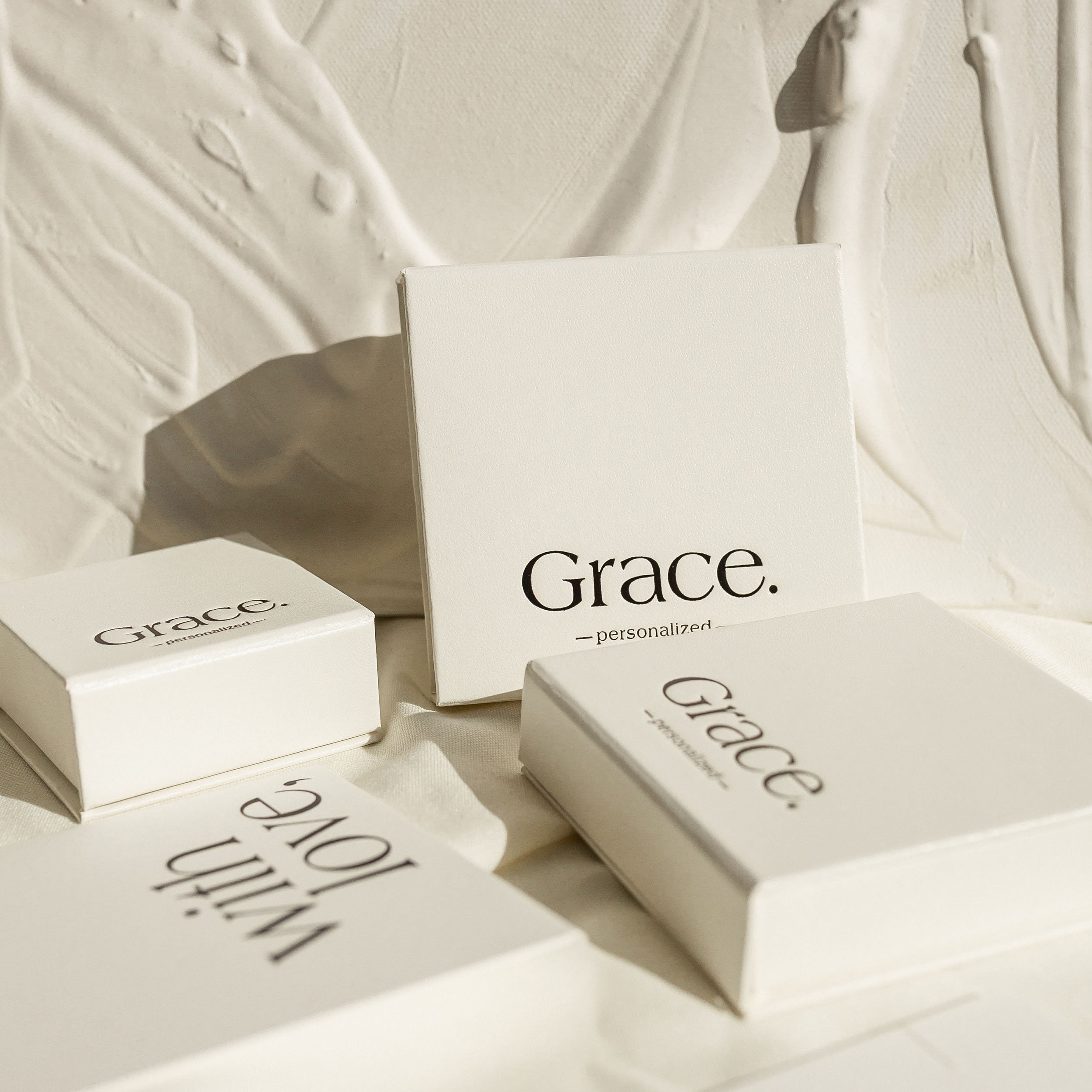 GracePersonalizedのベトナム語ネームネックレス - カスタム