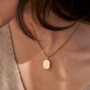 Aangepaste tag gegraveerde ketting - gouden initiële sieraden - zinvol cadeau voor haar | Grace Gepersonaliseerd afbeelding 8