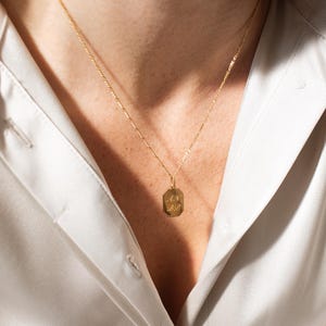Aangepaste tag gegraveerde ketting - gouden initiële sieraden - zinvol cadeau voor haar | Grace Gepersonaliseerd afbeelding 6