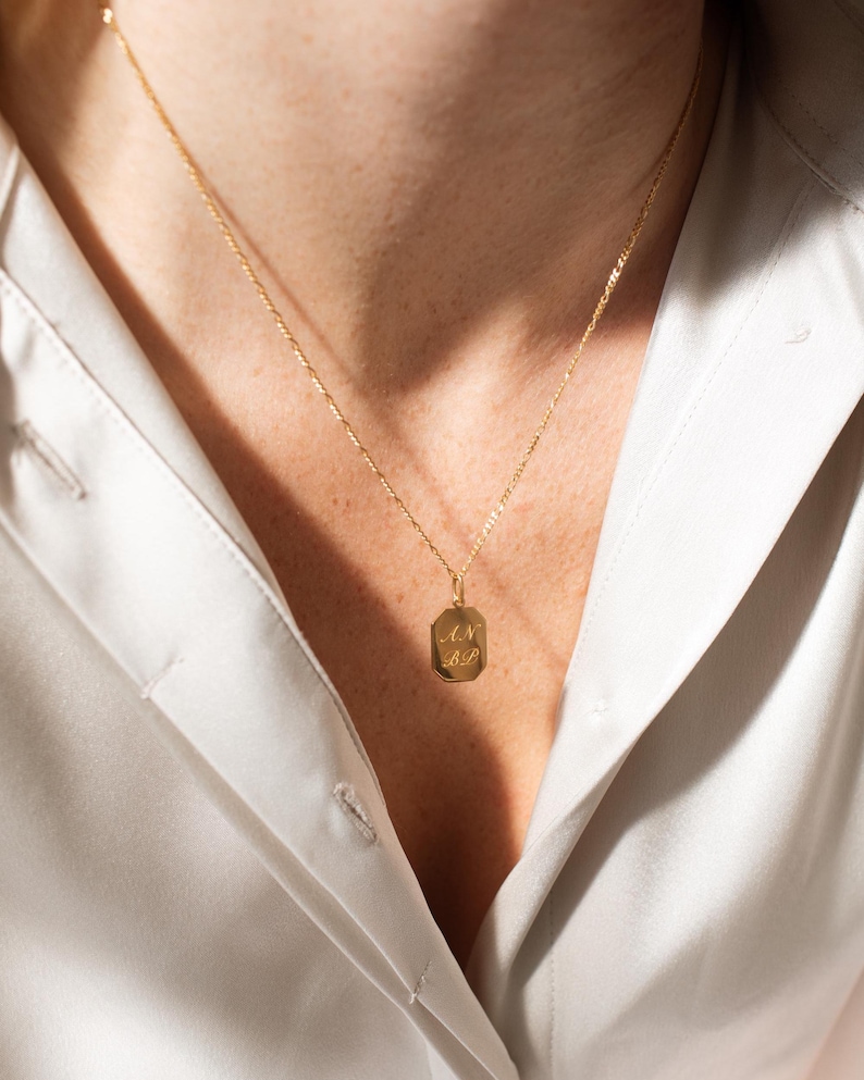 Aangepaste tag gegraveerde ketting - gouden initiële sieraden - zinvol cadeau voor haar | Grace Gepersonaliseerd afbeelding 6
