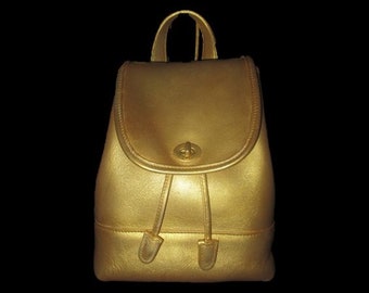 Vintage Coach Daypack/backpack Mini Bag in Mustard 