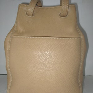 Vintage Coach Sonoma Beige Leather Shoulder Bag. Made in Costa Rica ID #  M7M-4923