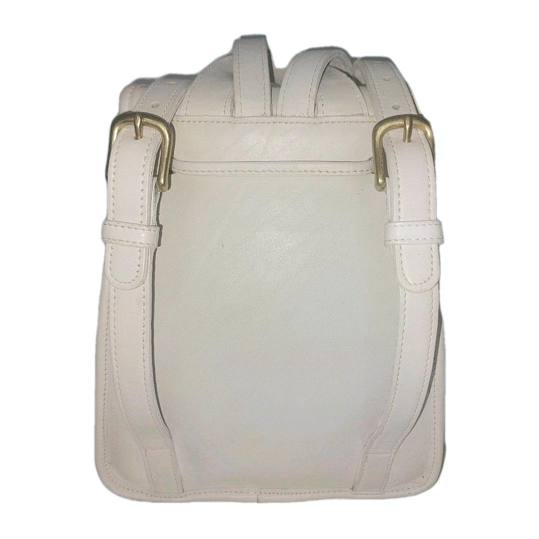 COACH Vintage White Leather Drawstring Mini Rucksack  display picture 3
