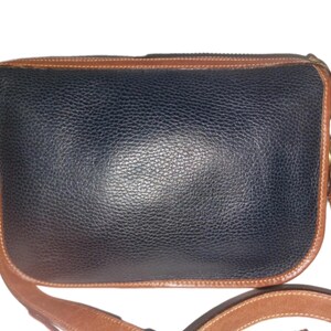 COACH Vintage Sheridan Navy / Tan Trim Pebbled Leather Shoulder