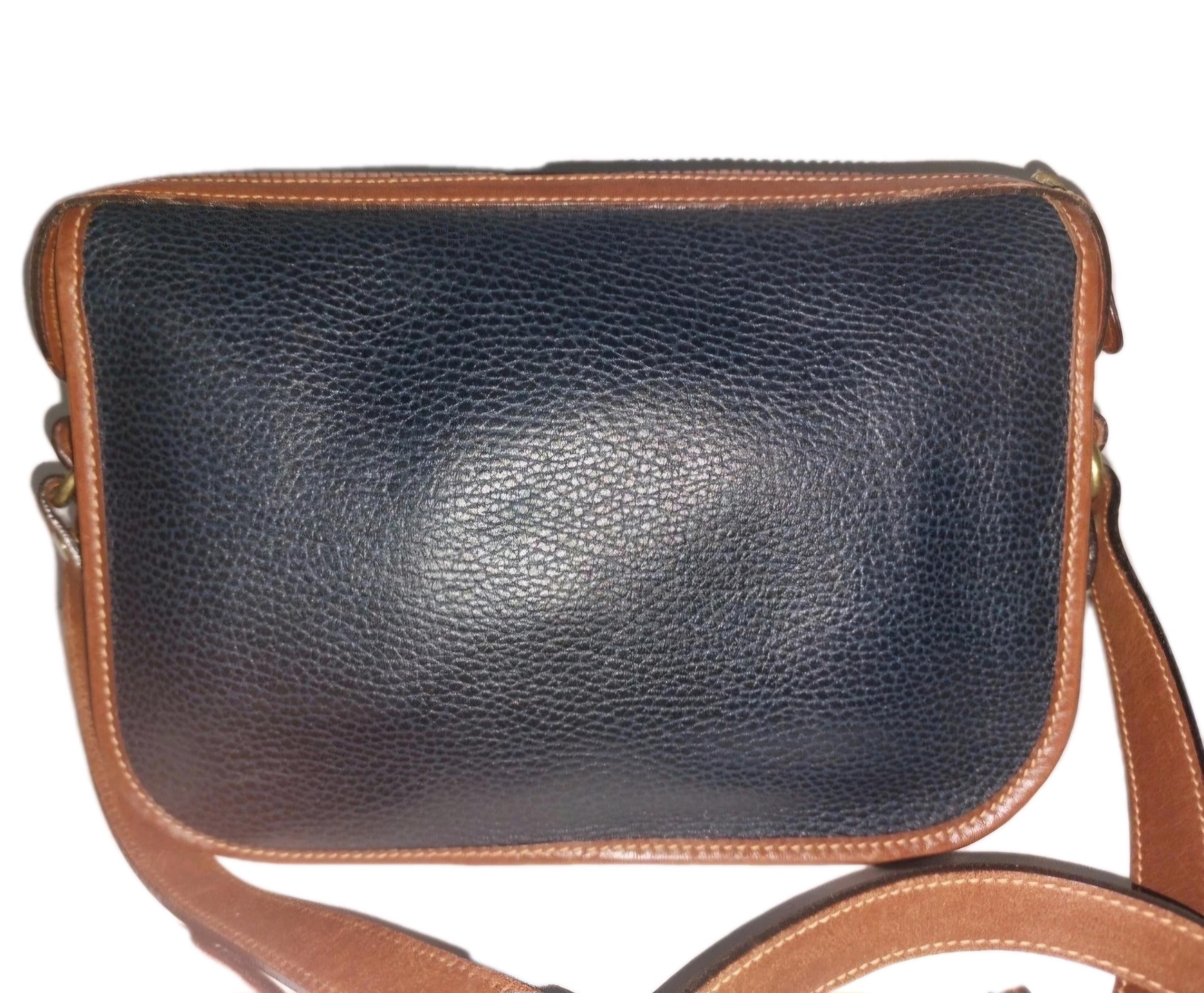 COACH Vintage Sheridan Navy / Tan Trim Pebbled Leather Shoulder