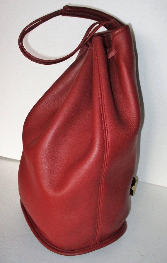 COACH Vintage The Sling Red Leather Ruck Sack Dra… - image 6