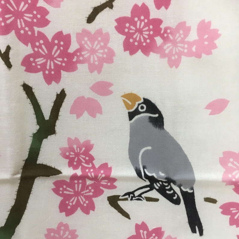Japanese gift cotton fabric Japanese fabric cherry blossom wrapping cloth tapestry Tenugu Sentencebird fabric art cat