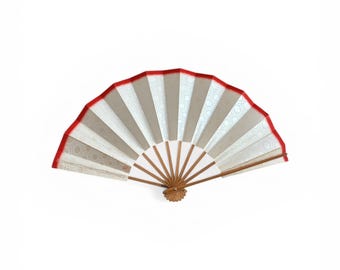 Abanico plegable vintage, sensu, abanico plegable japonés, abanico rojo y blanco, tiene un sello en un lado, hexagonal.