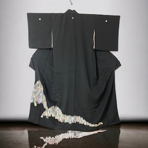 Silk kimono, black Vintage Kimono, Silk Japanese dress, komon dress, Japanese silk dress, embroidery tree pattern tomesode