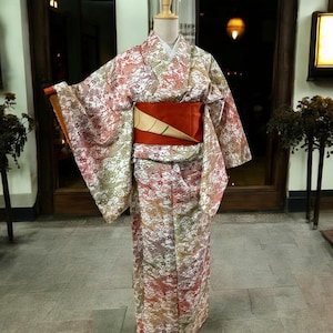 ensemble de kimono et obi, kimono vintage, robe japonaise et obi rouge demi-largeur, kimono antique et obi