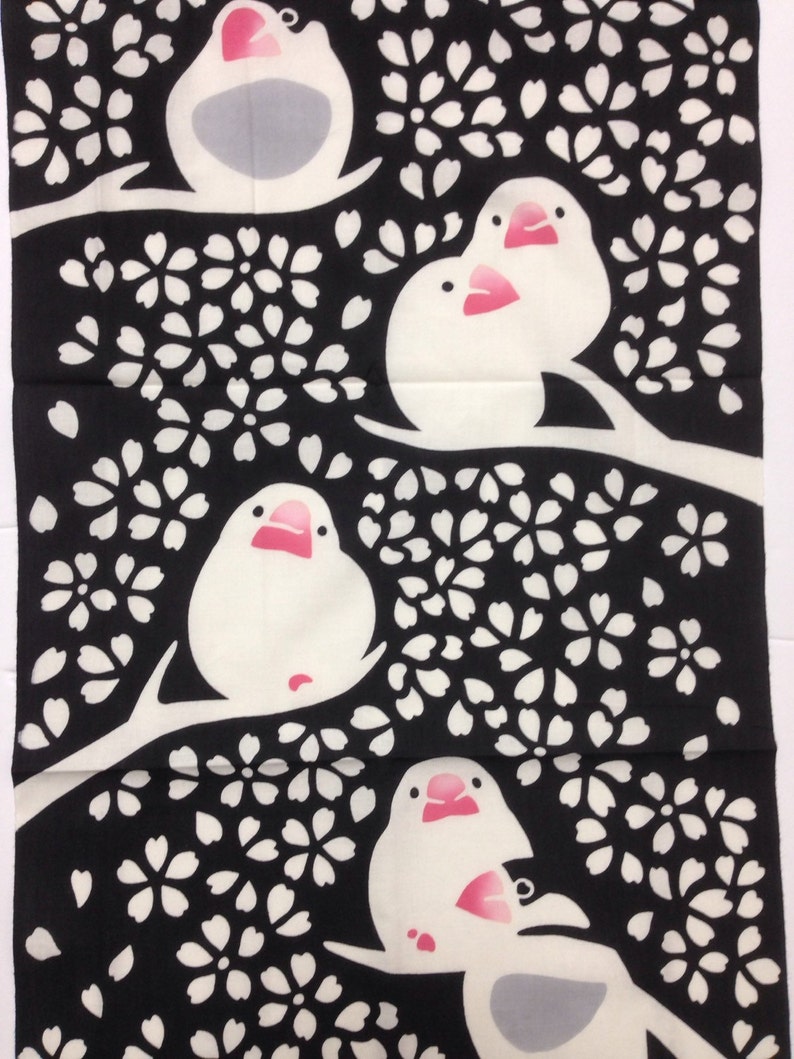 Tableau Tenugui 'Sakura & Java Sparrow' - Serviette Japonaise En Coton 90x34 Cm - Décor Mural Ou Torchon