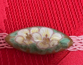 Vintage Kutani Ware Obidome, Japanese Floral Obi Clip, Hand Painted Porcelain Belt Ornament, Sakura Style Kimono Accessory, 5cm