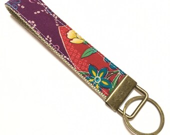 Wristlet Keychain, Fabric Key Chain,  loght purple, sakura Japanese, Japanese kimono pattern Fabric key fob,wristlet