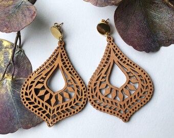 Drop - earrings with wooden pendant with cut-outs - cutout earrings, wooden earrings, earrings wood, big earrings, statement earrings