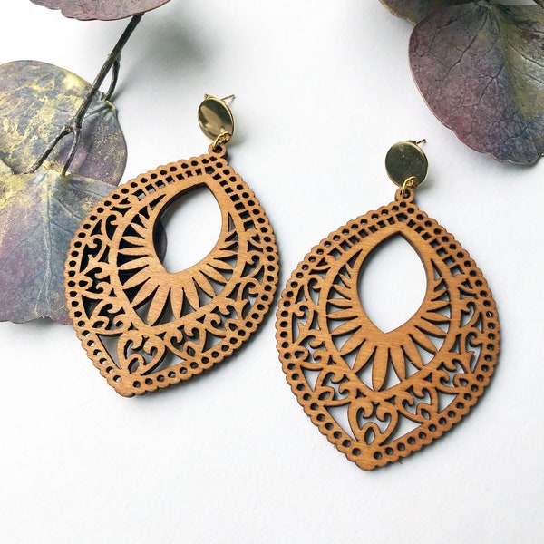 Ornament - earrings with wooden pendant with cut-outs - studs, earstuds, statement earrings, wood, brown, gold, cut-out, decorative, big