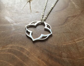 Moroccan Lotus - necklace with an outline pendant with a Moroccan feel. Silvertone, cute, steel, lotus, indian, delicate, minimal