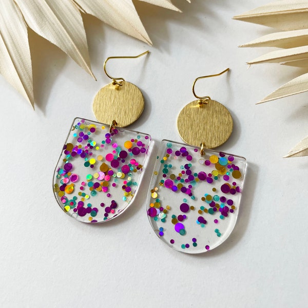 Hanging earrings Resin Multi Confetti - resin earrings, brass earrings, confetti earrings, glitter earrings, gold pink blue holo earrings