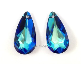 6100 BERMUDA BLAUW, 2 stuks, 24 x 12 mm druppelvormige Swarovski-kristalhanger, 2 stuks