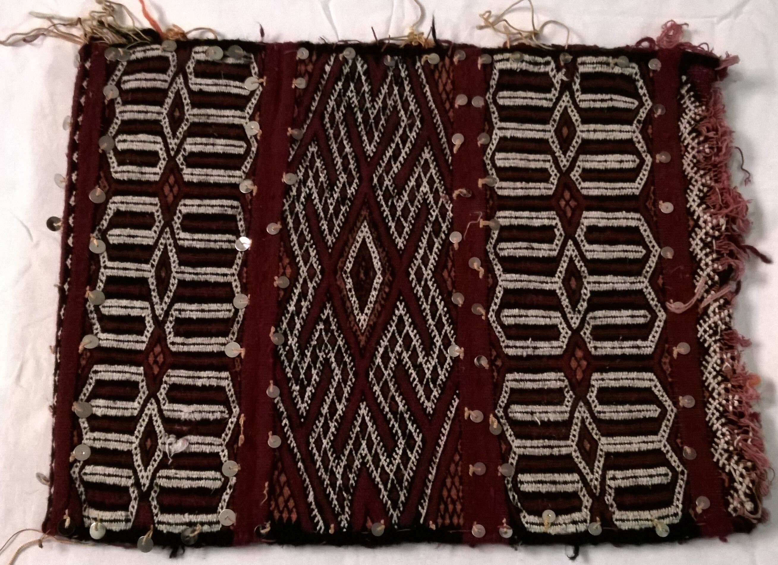 Coussin Marocain 1007 | Vintage Pillow, Kelim Moroccan Cushion, Berber Embroidered Morrocan Kilim Pi