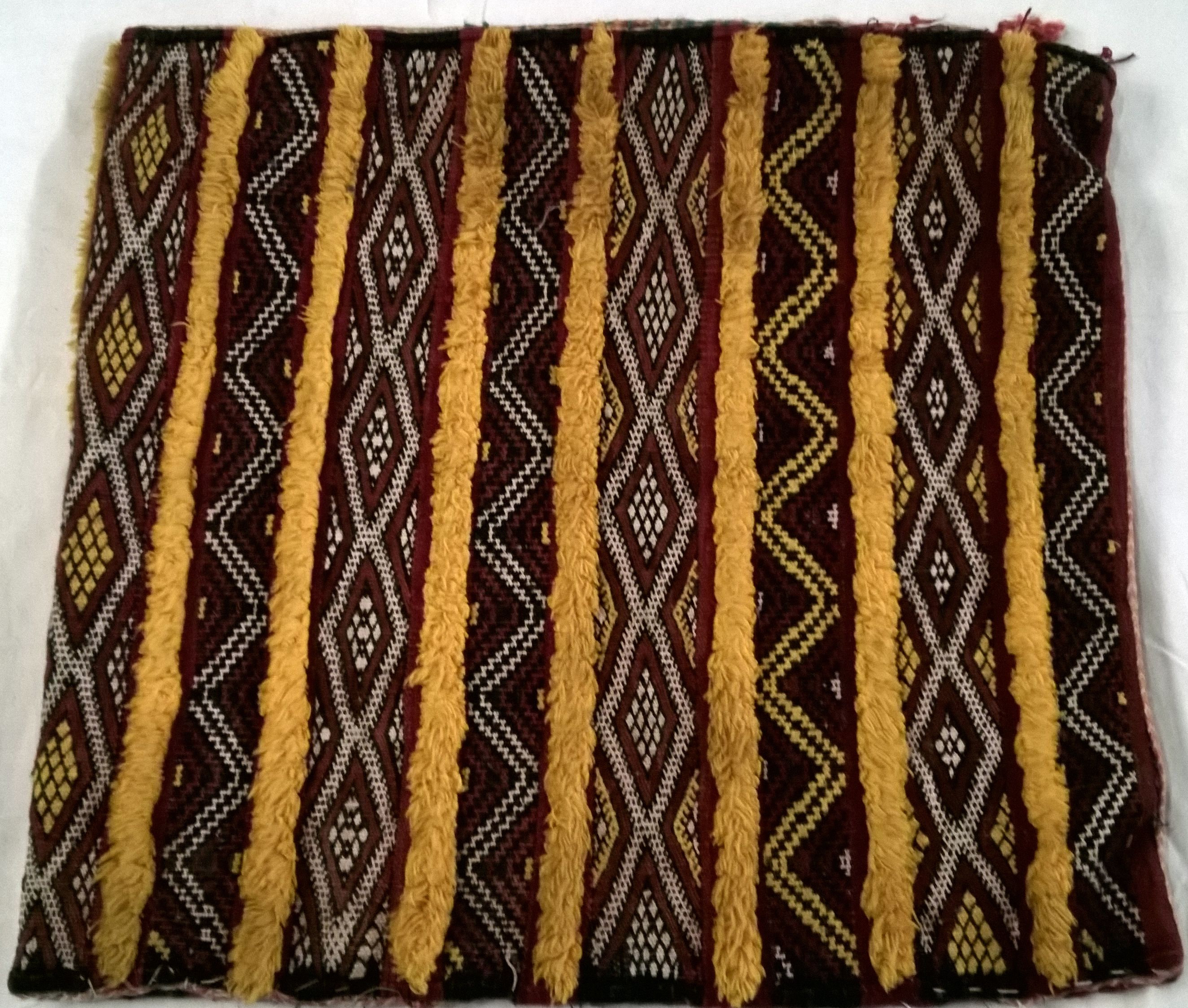 Coussin Marocain 1012 | Vintage Pillow, Kelim Moroccan Cushion, Berber Embroidered Morrocan Kilim Pi