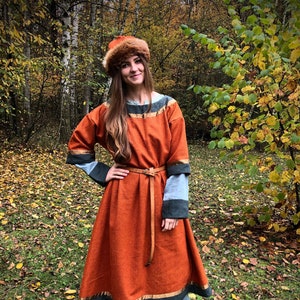 Medieval Tunic for Slavic Woman, cosplay, reenactment