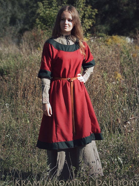 Ropa medieval mujer. Recreación histórica y disfraz