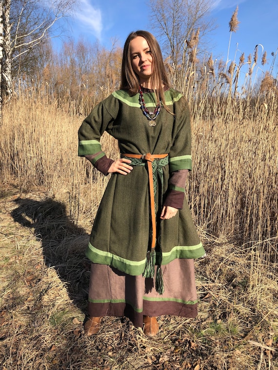 A Set of Woolen Tunic With Linen Dress, Viking Costume