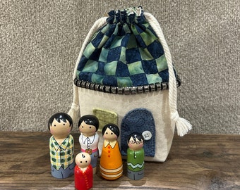 Peg Doll Family with Drawstring House