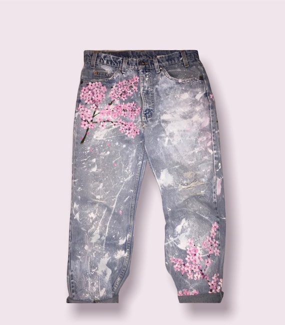 ◆THE MUSEUM VISITOR◆ HAND PAINTED DENIM PANTS PINK 10321 Custom Hand Painted Jeans -hand Painted Denim*cherry Blossom