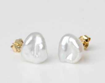 8-10mm white keshi pearl stud earrings,pearl earring stud,freshwater pearl earrings,bridesmaid earrings,baroque pearl earring stud gifts