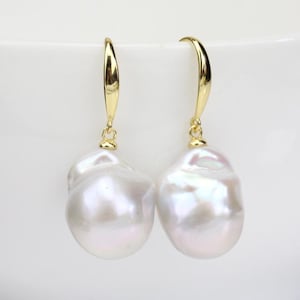 Large baroque pearl earrings,big flameball pearl earrings,yellow gold plated sterling silver white pearl earrings,drop fireball pearl earing