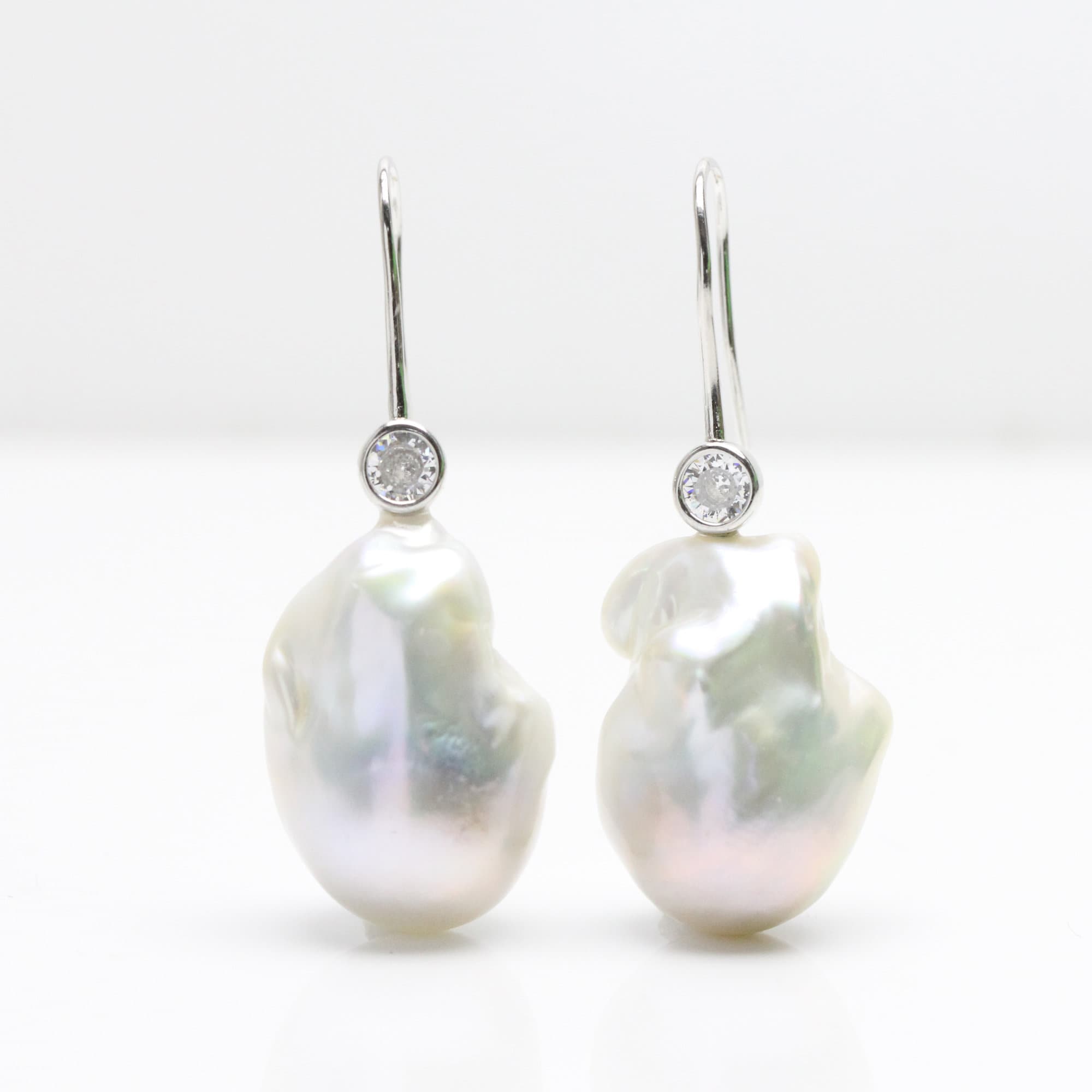 White baroque pearl earrings,large big jumbo flameball pearl earrings,sterling silver pearl dangle earrings,huge fireball pearl earings