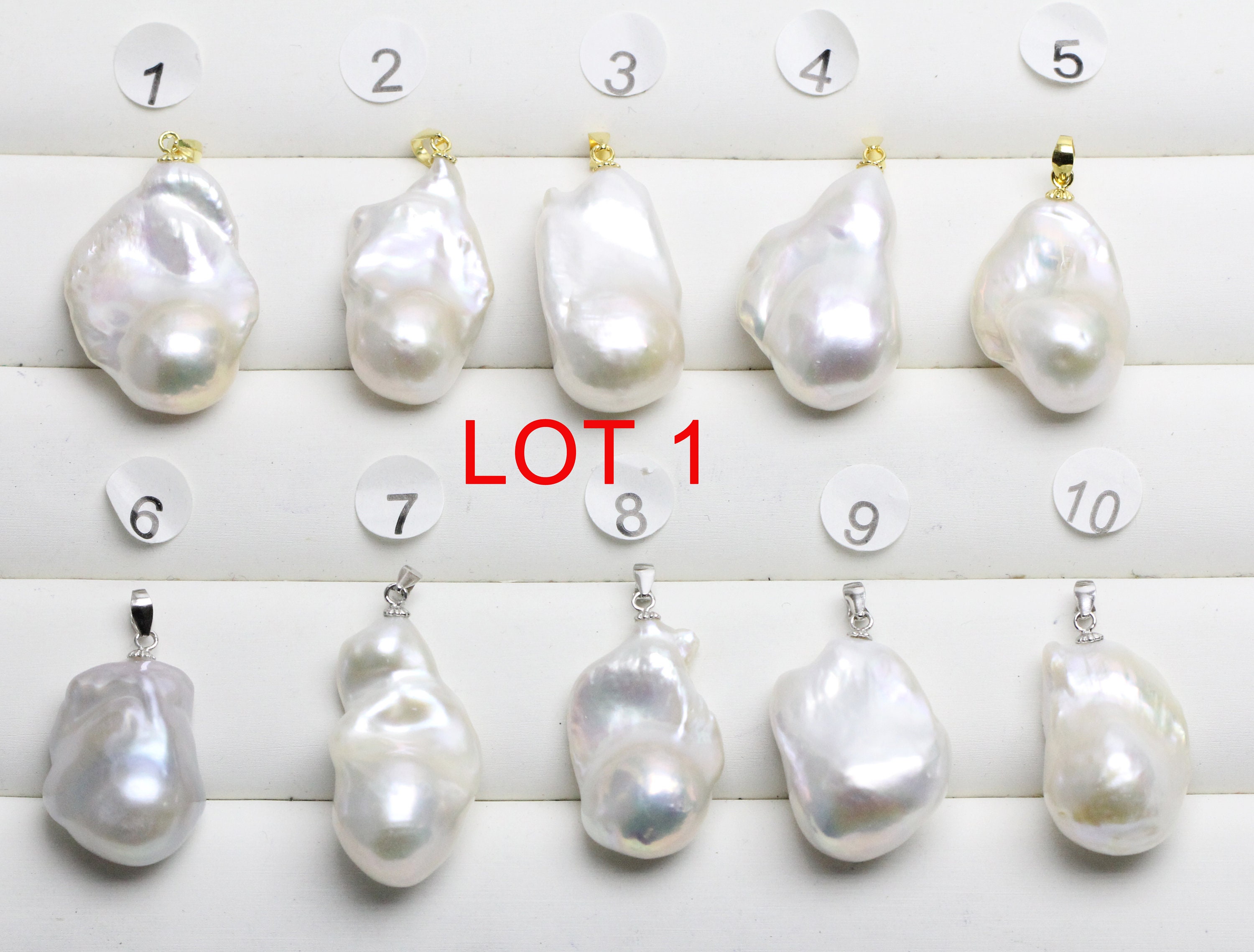 Baroque Pearls Pendant - Etsy