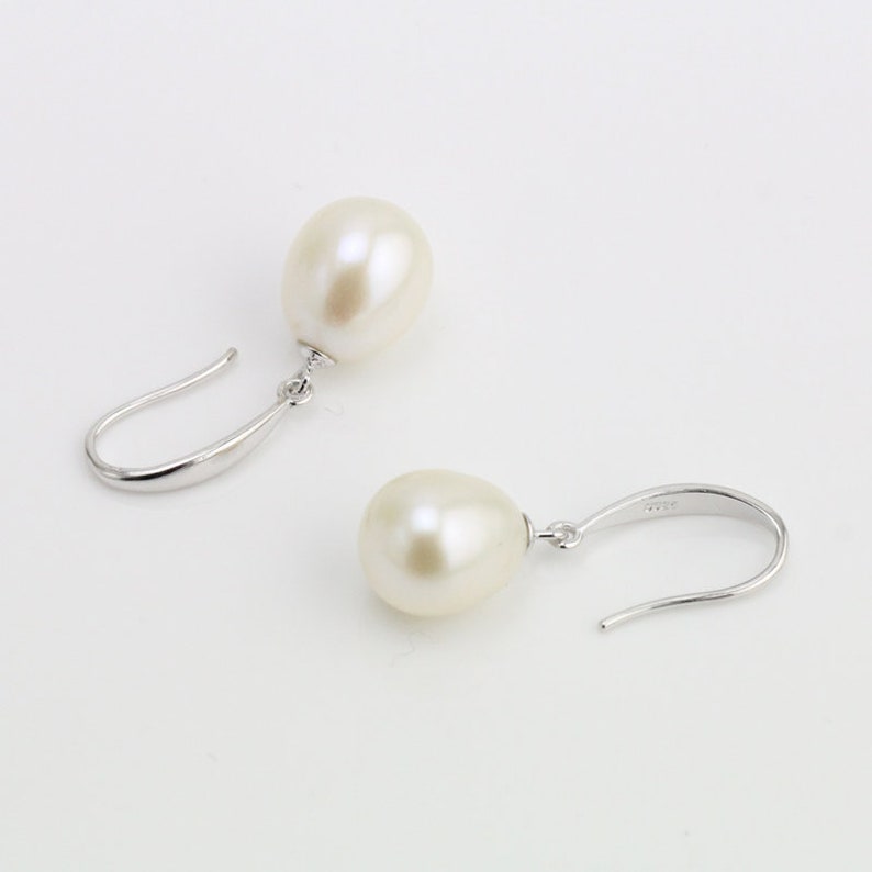 10mm ivory pearl drop earings,bridal pearl earrings,freshwater drop pearl earrings,pearl earrings for bridesmaid gifts,wedding earrings