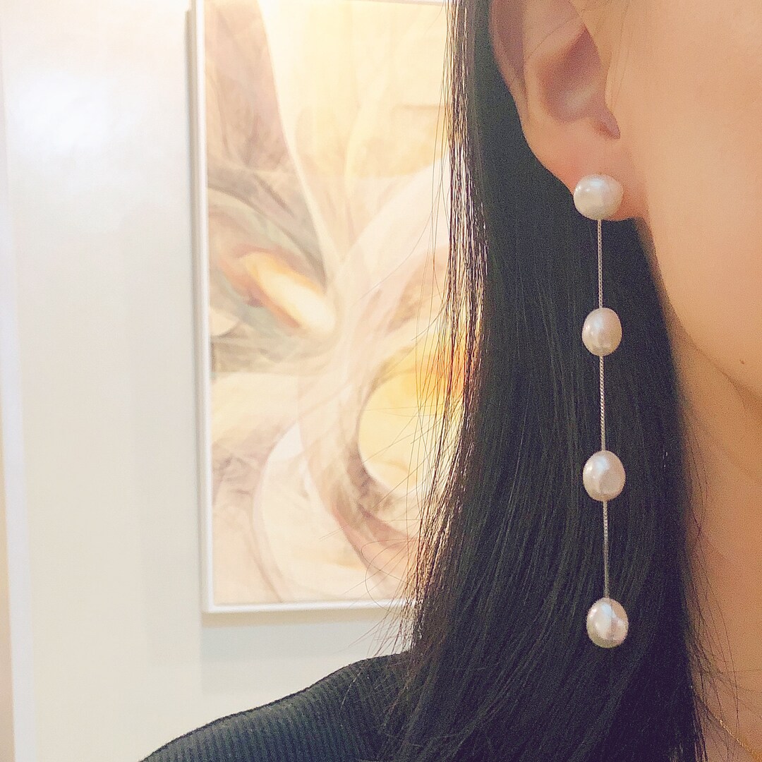 ピアス LOVE ME MONSTER Pearl Long Stick Earrings L201MER040 MUSINSA | LOVE ME MONSTER Pearl Long Stick Earrings