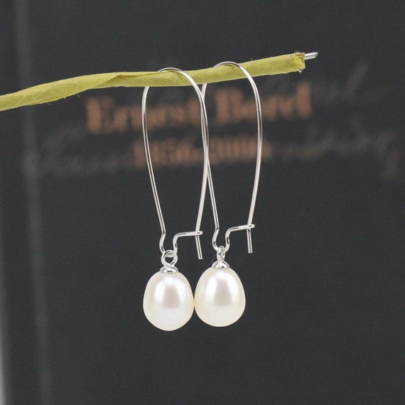 Kidney hoop earrings deals