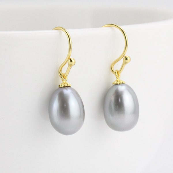 Zouhaira Earings Heart of Pearl-Grey