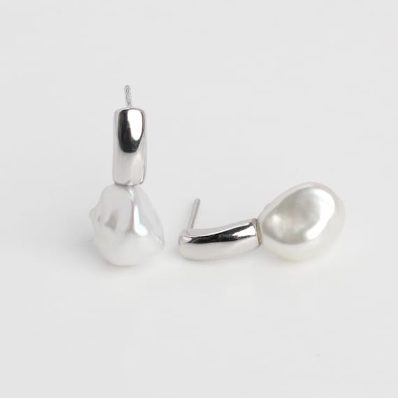 8-9mm Keshi Pearl Stud Earrings,ivory White Irregular Pearl