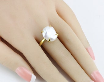 Skinny Pearl Ring 13号 FLOATING PEARL RING - SILVER | COS