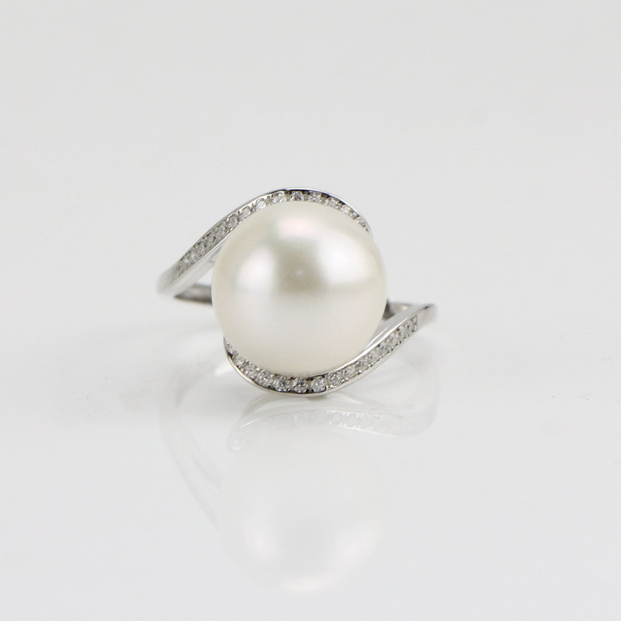 jouete DIAMOND×PEARL fork ring SILVER925 Silver Pearl & Diamond Ring | Dunkin's Diamonds