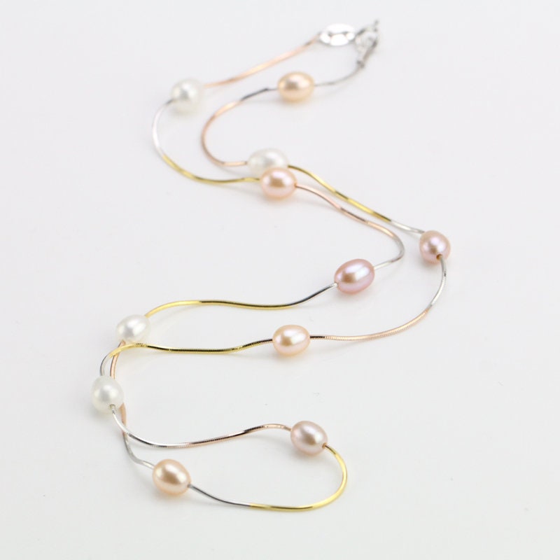 Floating Pearl Necklacepearl Illusion Necklacemulti Color Etsy