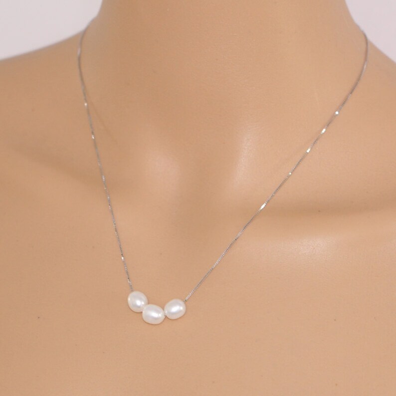 Floating pearl necklace,bridesmaid gift,silver chain necklace,wedding jewelry,3 pearl necklace,bridesmaid necklace,christmas gift for her,