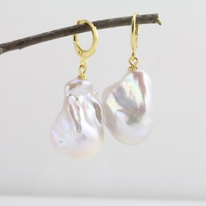 Large baroque pearl earrings,big freshwater flameball white pearl earrings,yellow gold plated sterling silver lever back earrings